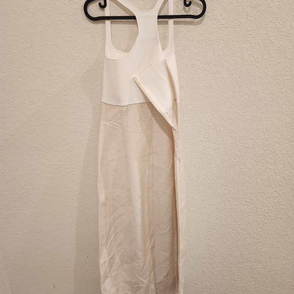 Swaying Knit Dress - Picture 7 of 8